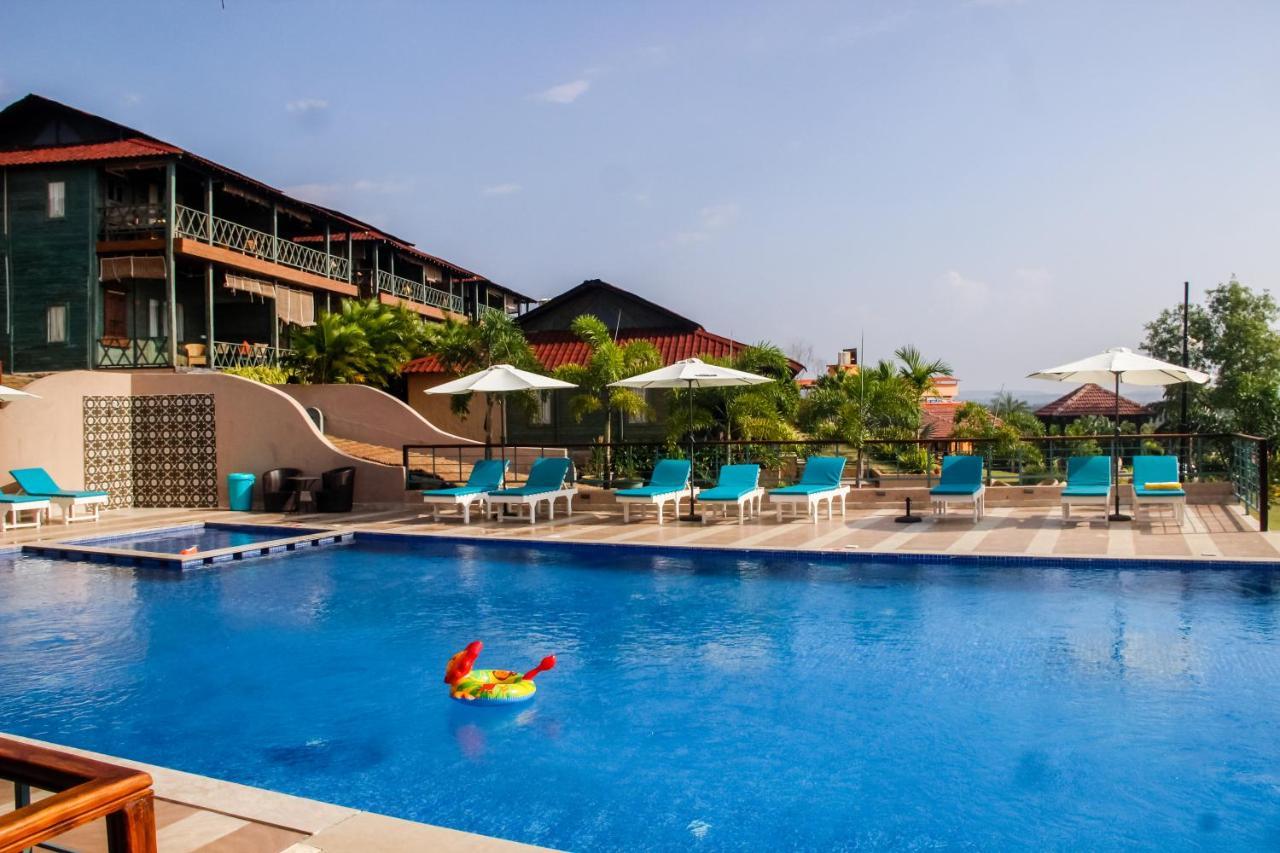 Oxygen Resorts Morjim, Goa Exterior foto